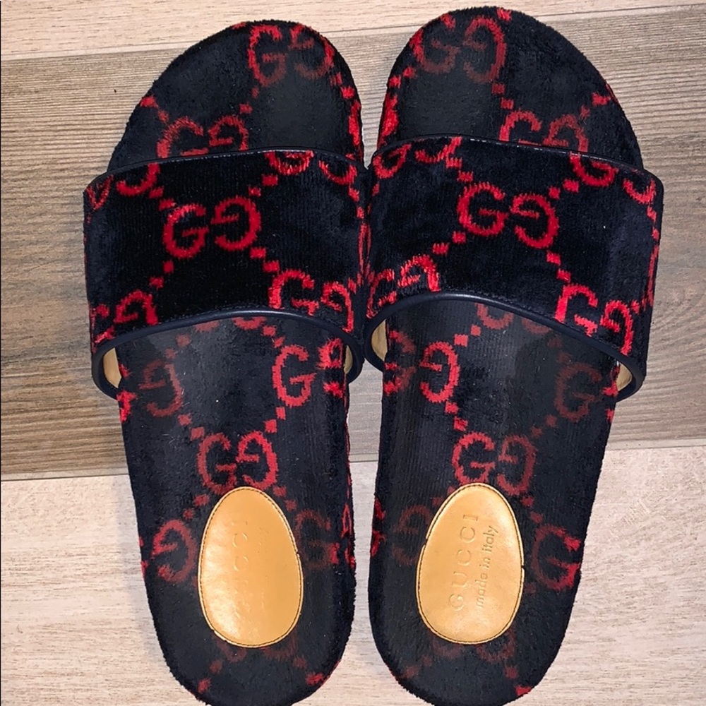Gucci cloth slides